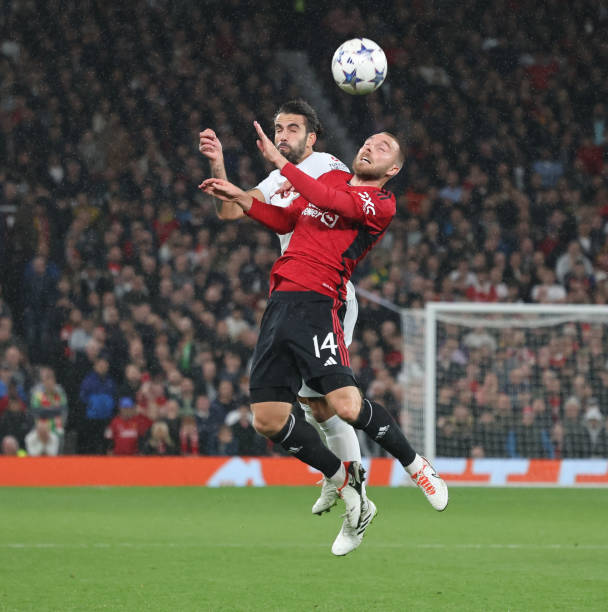 他需要以實 他需要以實