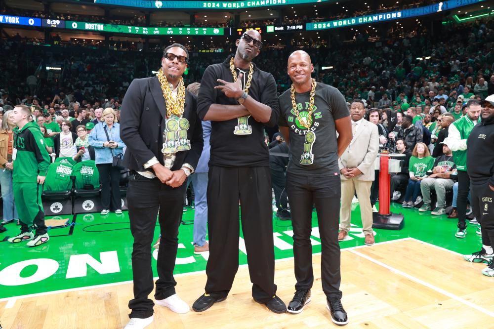 于稳定阵容 于稳定阵容