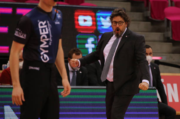 被球迷亲切 被球迷亲切